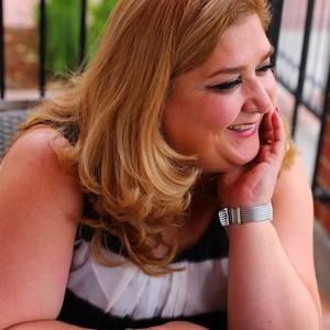 Meet your Posher, Vida